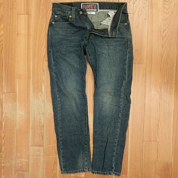 Levi's Other - Levi's 511 Skinny Jeans Blue Wash Size 32x30